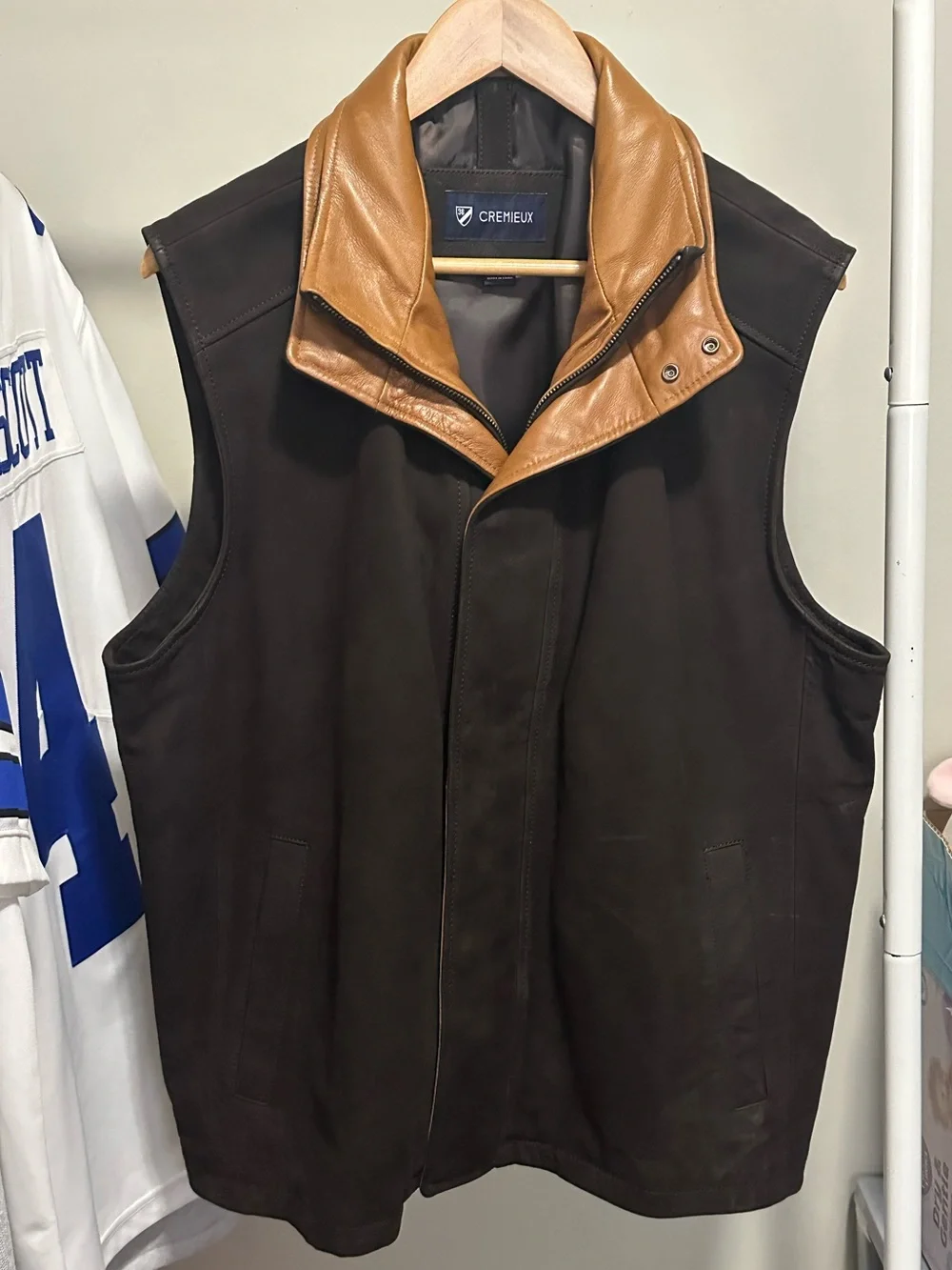 Cremieux Brown Genuine Leather Vest size 38 XL